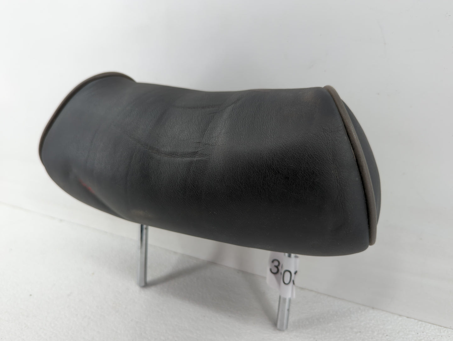 2001-2004 Lexus Is300 Headrest Head Rest Rear Seat Fits Fits 2001 2002 2003 2004 OEM Used Auto Parts - Oemusedautoparts1.com
