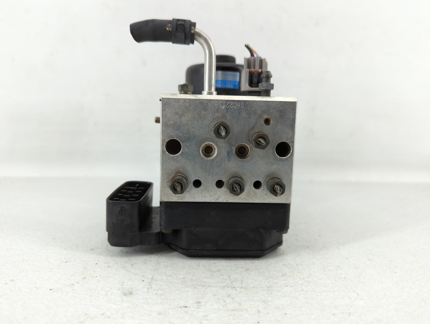 2001-2004 Lexus Ls430 ABS Pump Control Module Replacement P/N:44540-50020 Fits Fits 2001 2002 2003 2004 OEM Used Auto Parts 