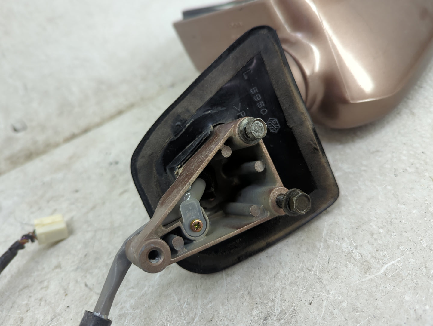 1999-2003 Lexus Rx300 Driver Side View Mirror - Left Door Mirror OEM Used - Oemusedautoparts1.com