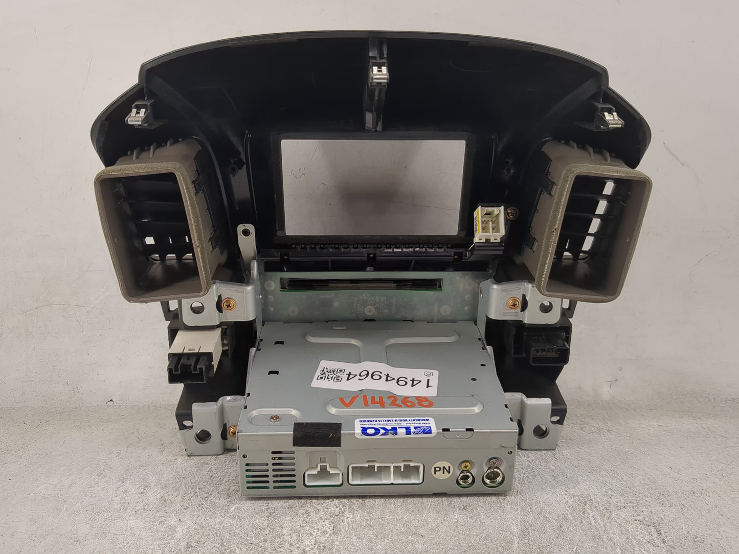 2002 Lexus Rx300 Radio AM FM Cd Player Receiver Replacement P/N:86120-48050 KEX-M9088, BC306572 Fits OEM Used Auto Parts - O