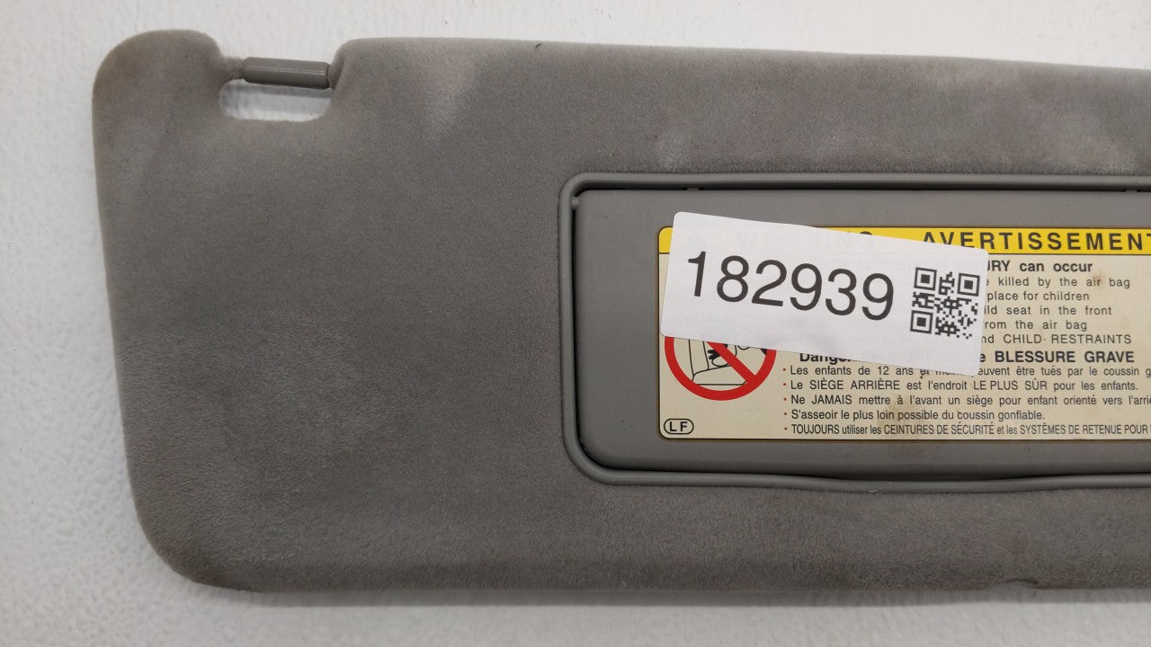 2001-2002 Lexus Rx300 Sun Visor Shade Replacement Passenger Right Mirror Fits Fits 2001 2002 OEM Used Auto Parts - Oemusedau