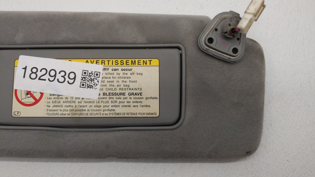 2001-2002 Lexus Rx300 Sun Visor Shade Replacement Passenger Right Mirror Fits Fits 2001 2002 OEM Used Auto Parts - Oemusedau