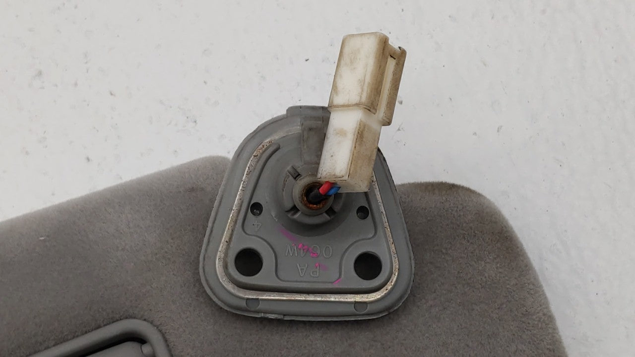 2001-2002 Lexus Rx300 Sun Visor Shade Replacement Passenger Right Mirror Fits Fits 2001 2002 OEM Used Auto Parts - Oemusedau