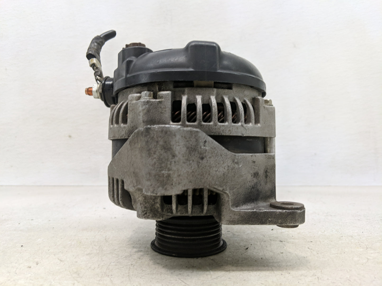 2002 Lexus Sc430 Alternator Replacement Generator Charging Assembly Engine OEM Fits Fits 2001 2003 2004 2005 OEM Used Auto P