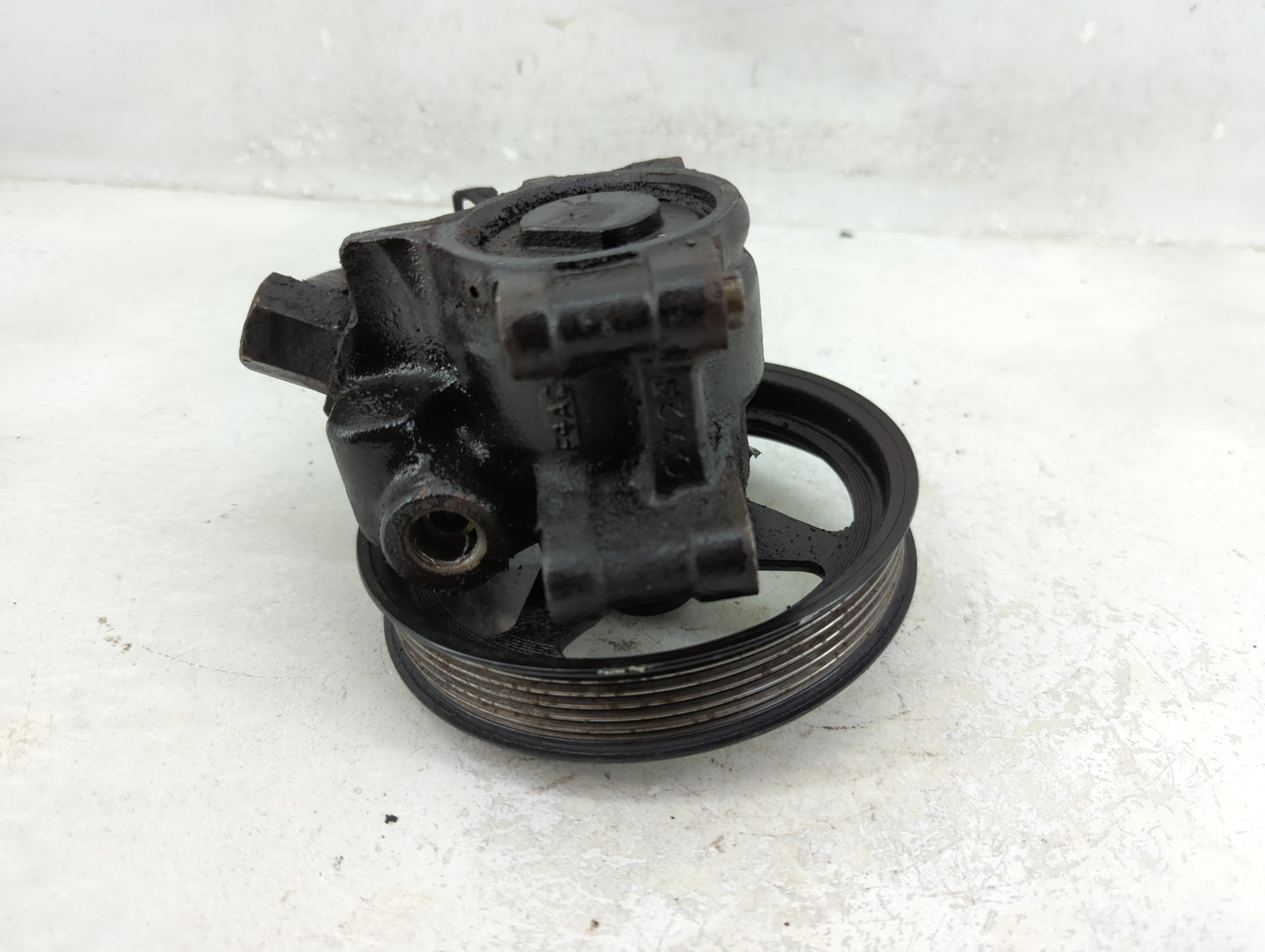 2002 Lincoln Continental Power Steering Column Pump Oem - Oemusedautoparts1.com