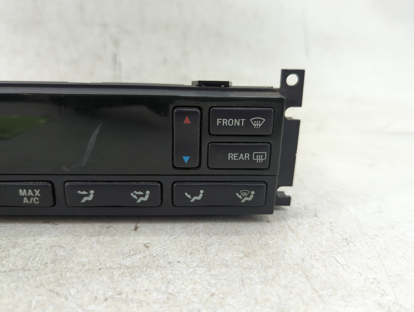 2002 Lincoln Continental Climate Control Module Temperature AC/Heater Replacement P/N:1F3H-19C933-AA Fits OEM Used Auto Part