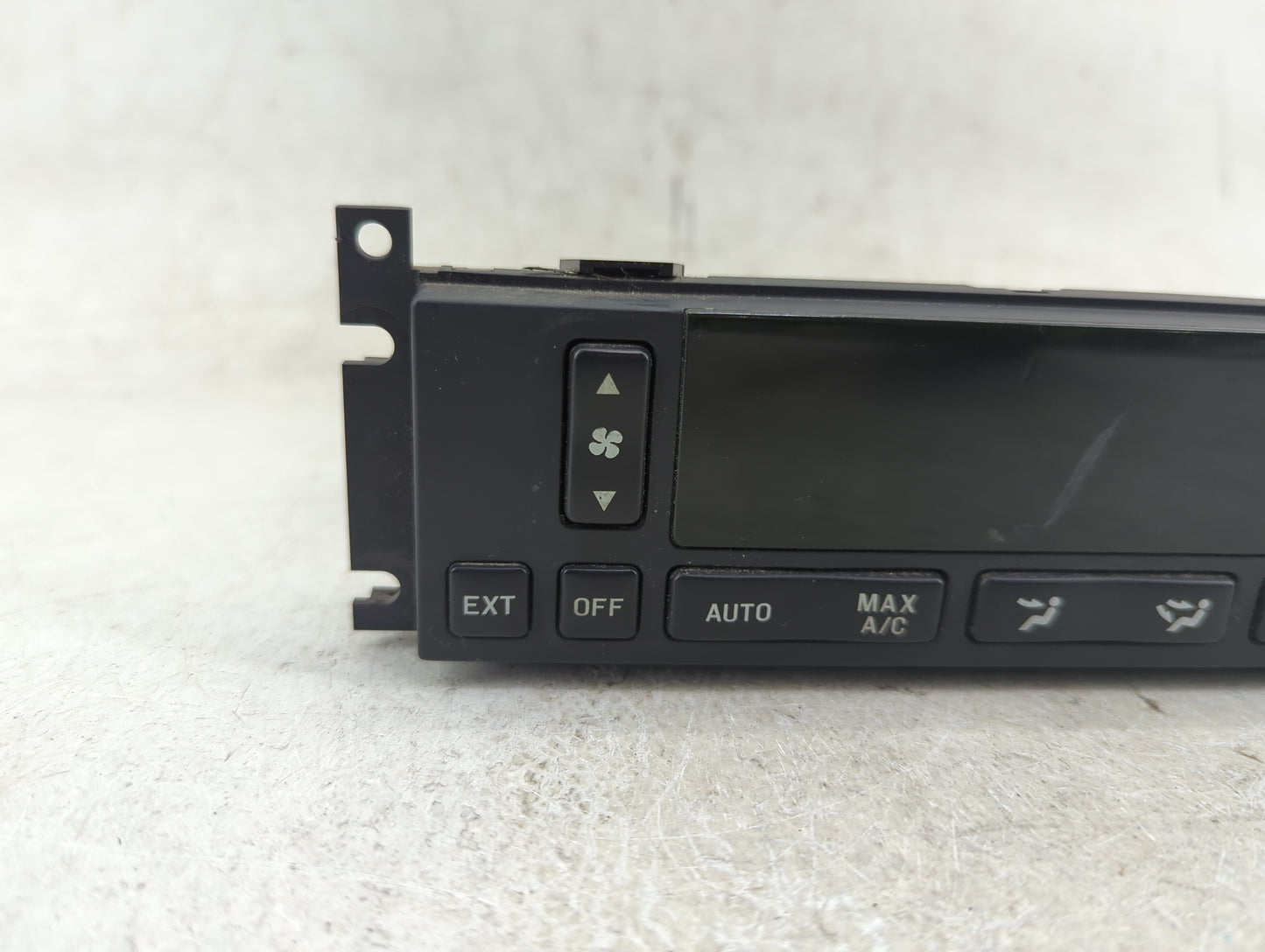 2002 Lincoln Continental Climate Control Module Temperature AC/Heater Replacement P/N:1F3H-19C933-AA Fits OEM Used Auto Part