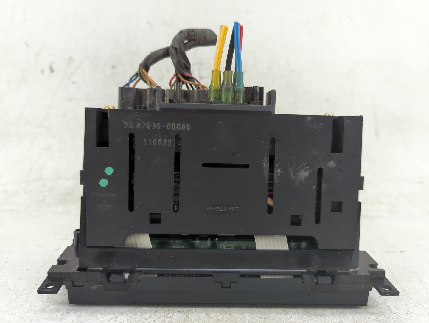 2002 Lincoln Continental Climate Control Module Temperature AC/Heater Replacement P/N:1F3H-19C933-AA Fits OEM Used Auto Part