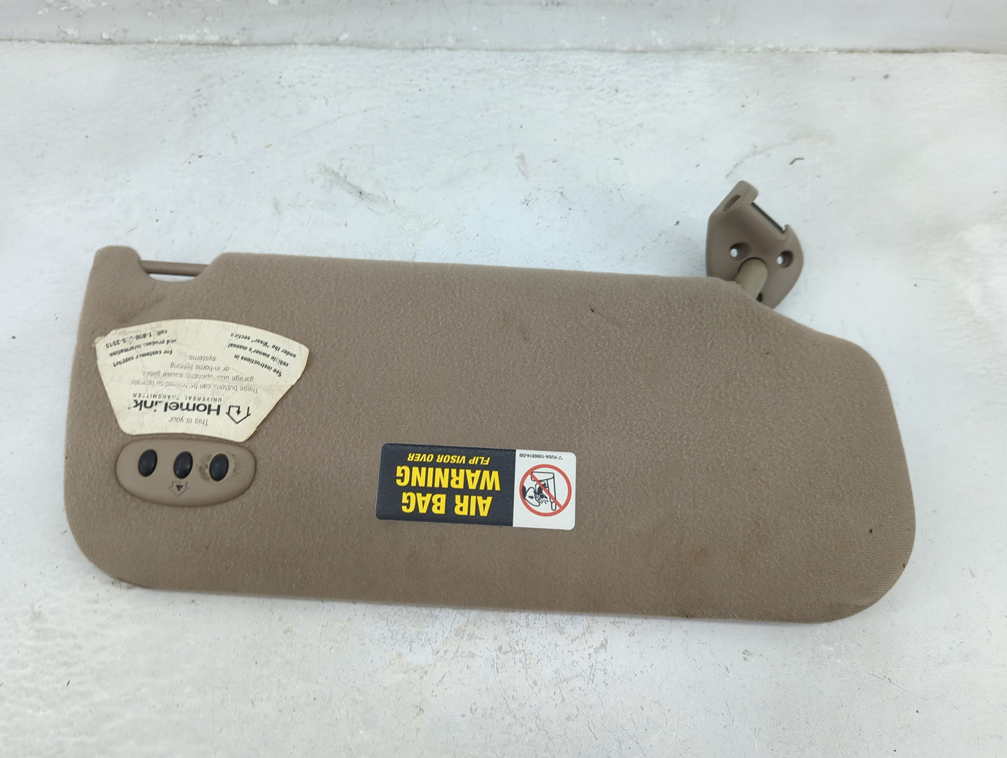 2002 Lincoln Continental Sun Visor Shade Replacement Driver Left Mirror Fits OEM Used Auto Parts - Oemusedautoparts1.com