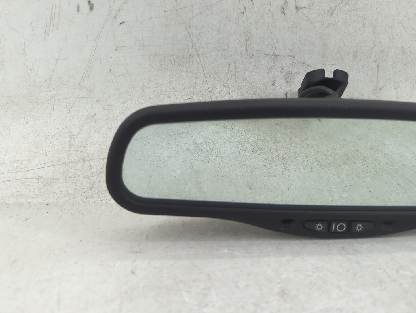 2002 Lincoln Continental Interior Rear View Mirror Replacement OEM P/N:E13010404 Fits OEM Used Auto Parts - Oemusedautoparts