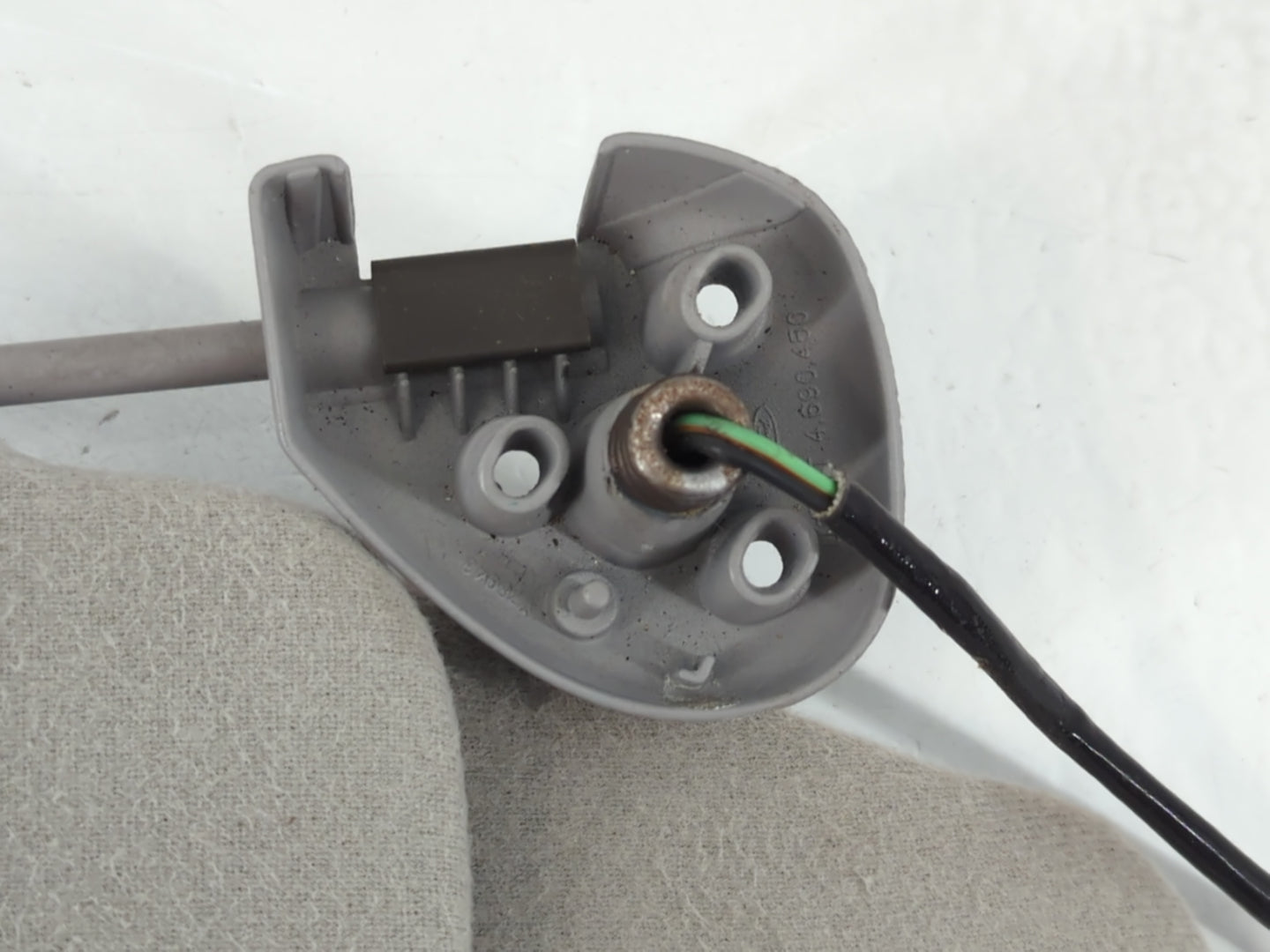 2002 Lincoln Continental Sun Visor Shade Replacement Passenger Right Mirror Fits OEM Used Auto Parts - Oemusedautoparts1.com