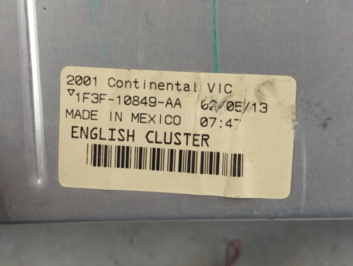 2002 Lincoln Continental Instrument Cluster Speedometer Gauges Fits OEM Used Auto Parts - Oemusedautoparts1.com
