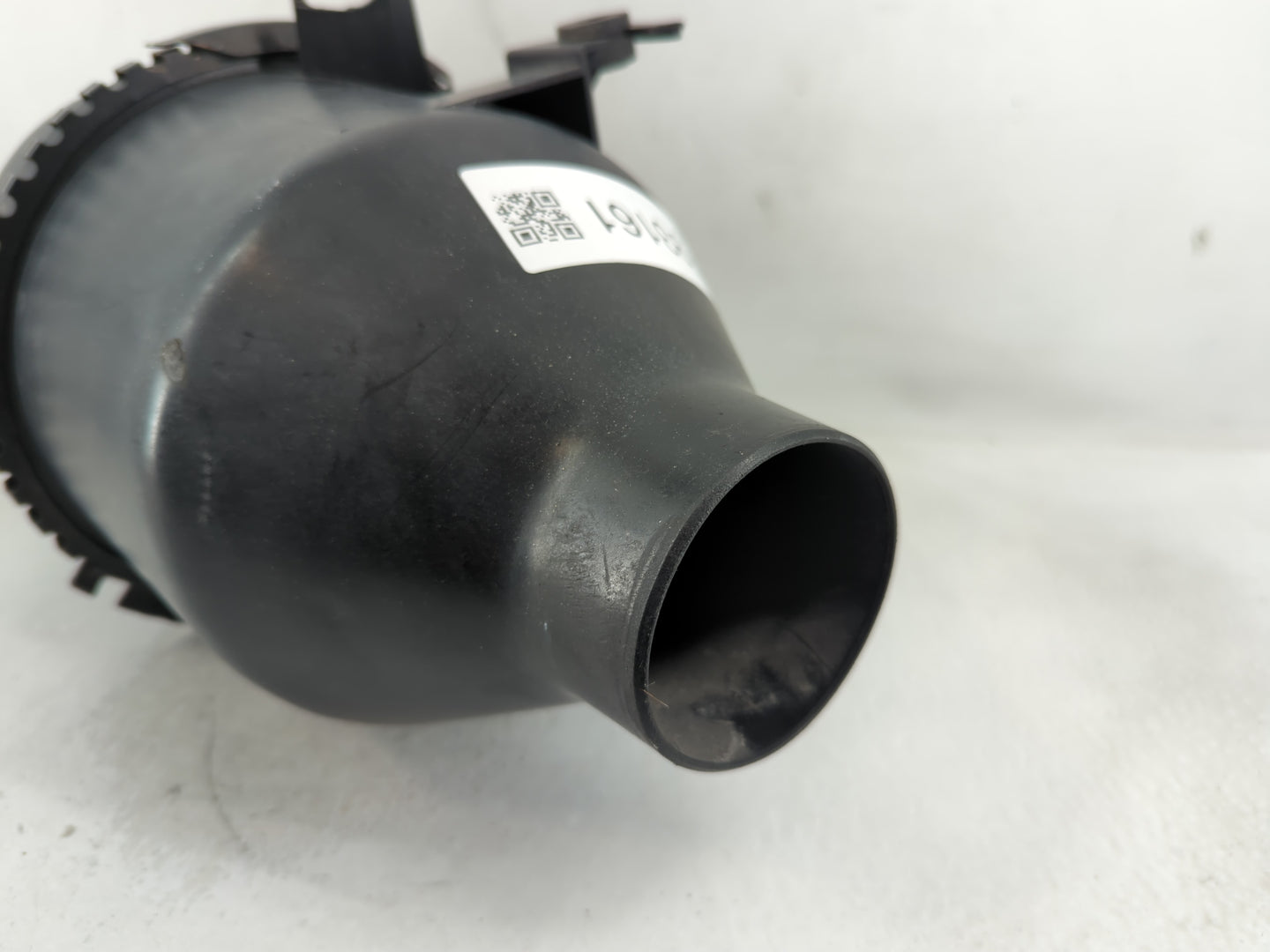 2002 Lincoln Continental Air Cleaner Intake-duct Hose Tube - Oemusedautoparts1.com