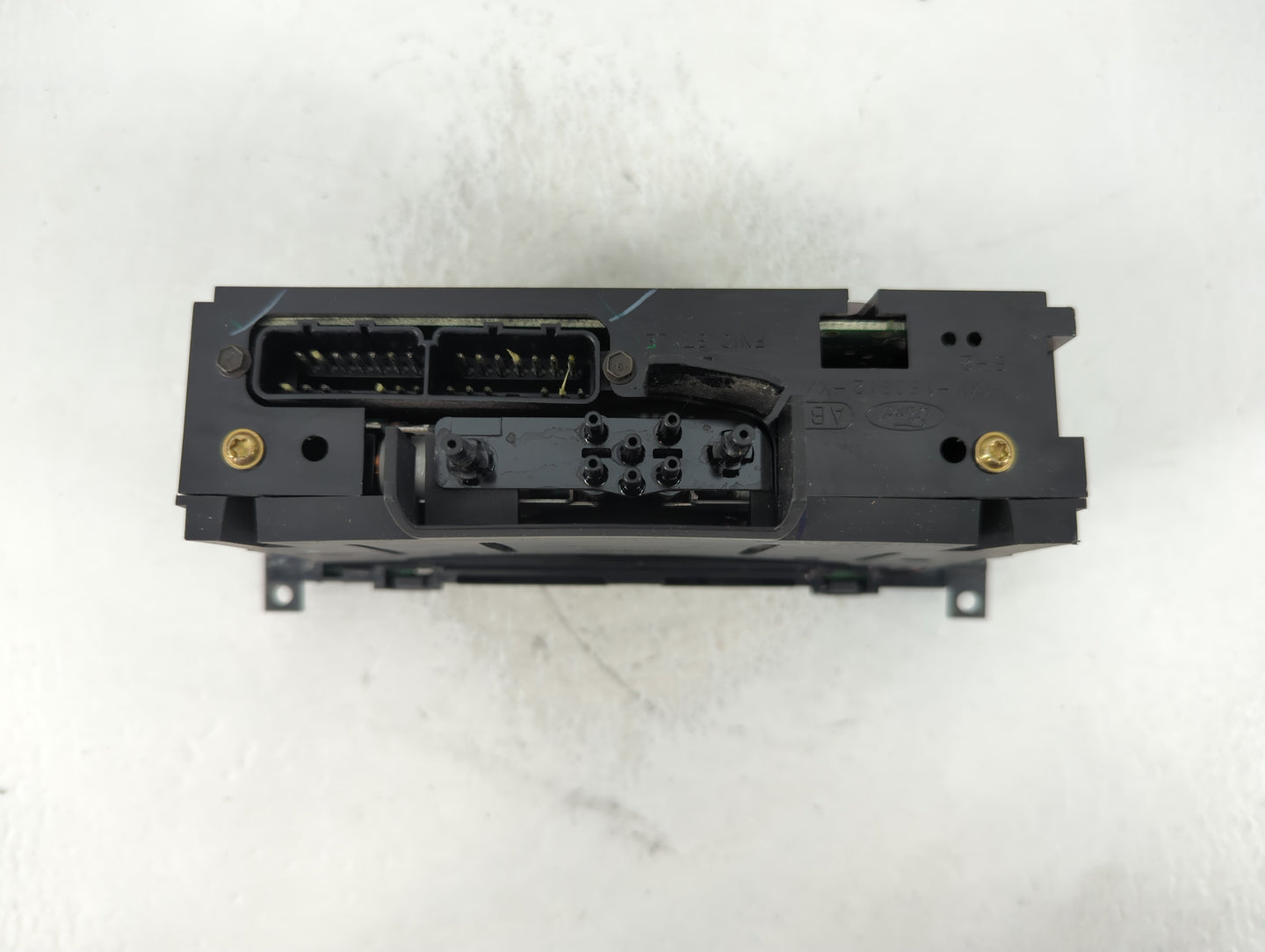 2002 Lincoln Continental Climate Control Module Temperature AC/Heater Replacement P/N:19 11889-06000 119022 Fits OEM Used Au