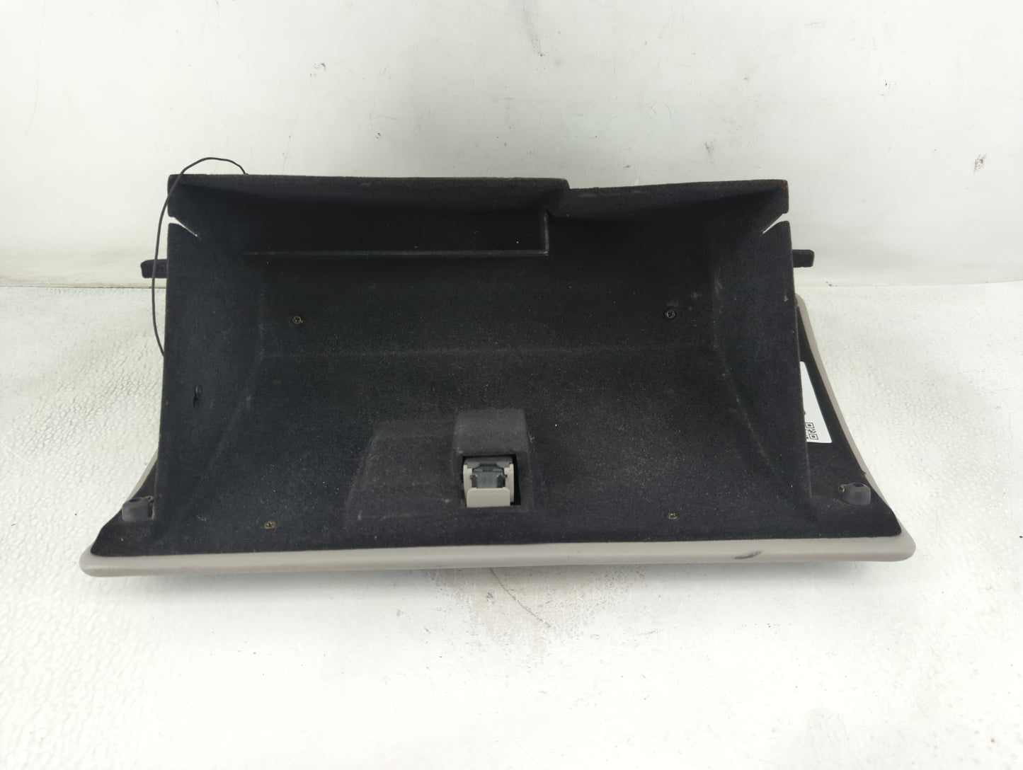 2002 Lincoln Continental Passenger Glove Box Door Storage Compartment - Oemusedautoparts1.com