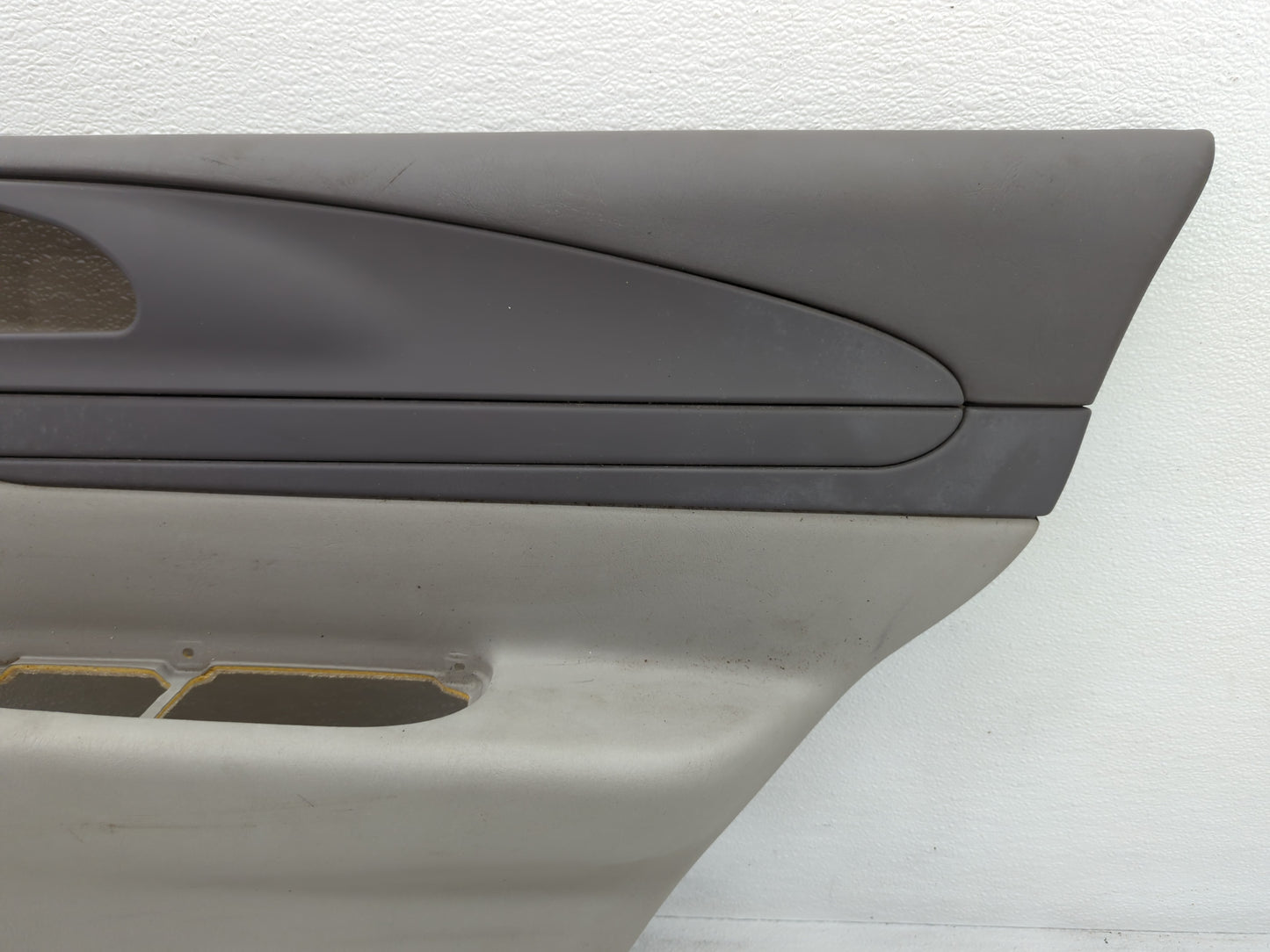 2002 Lincoln Continental Rear Right Passenger Interior Door Panel Trim - Oemusedautoparts1.com