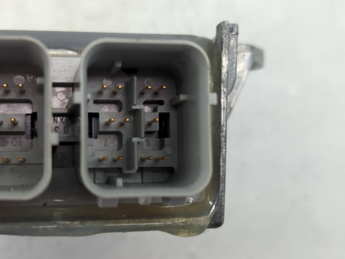 2002 Lincoln Continental PCM Engine Control Computer ECU ECM PCU OEM P/N:XF3A-14B321-AF OEM Used Auto Parts - Oemusedautopar