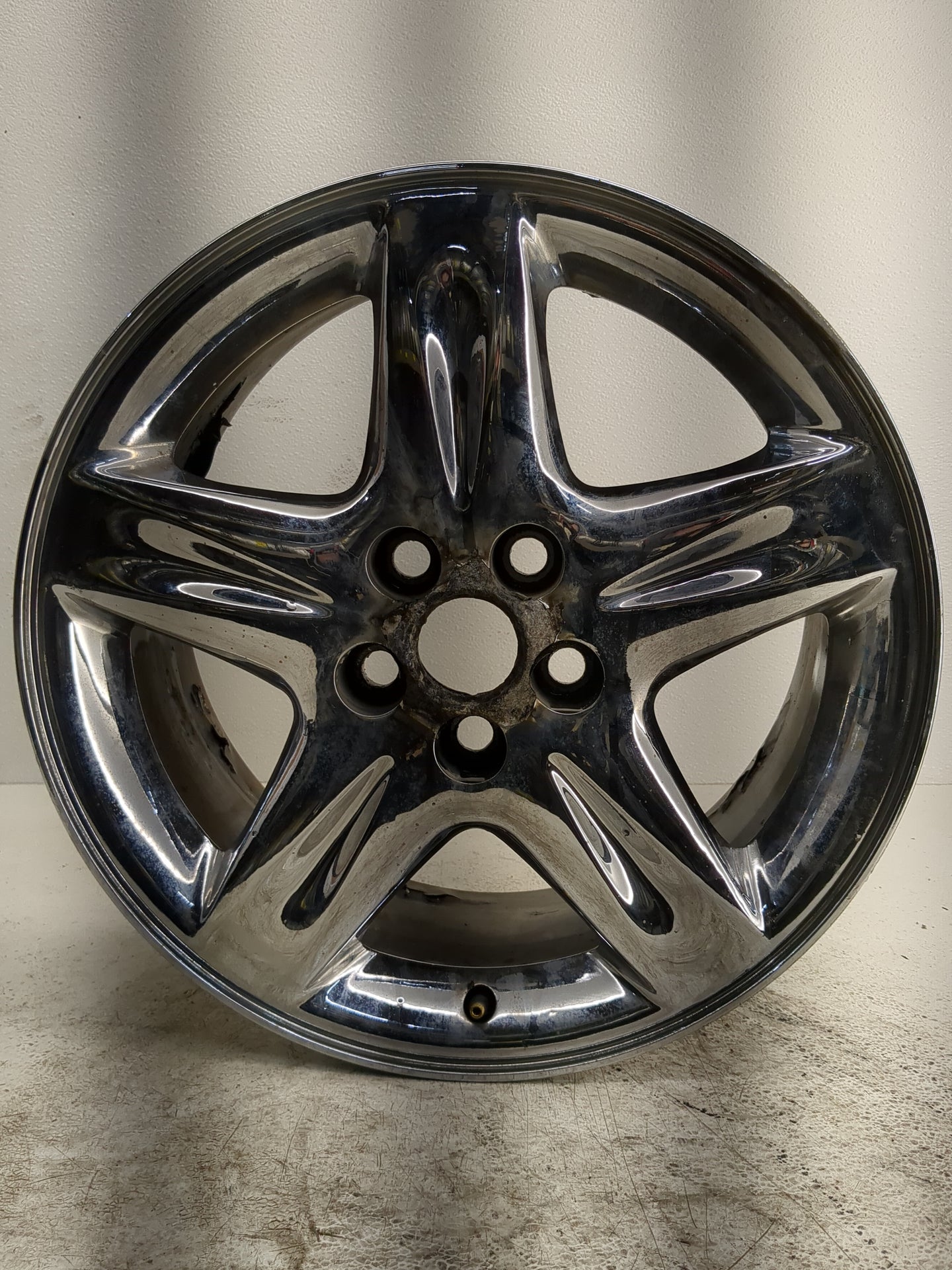 2002 Lincoln Ls Oem Wheel Rim - Oemusedautoparts1.com