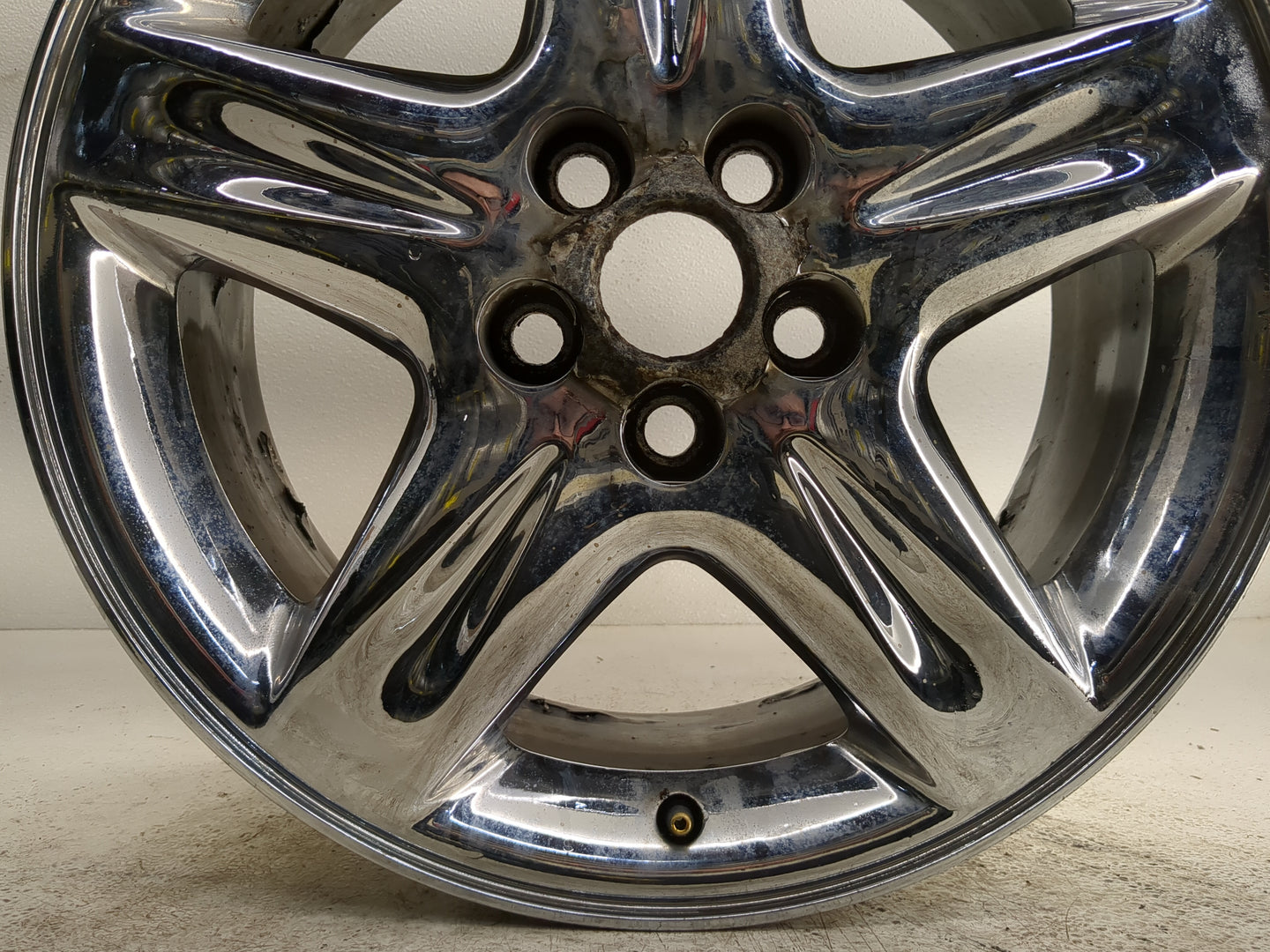 2002 Lincoln Ls Oem Wheel Rim 1253096 - Oemusedautoparts1.com