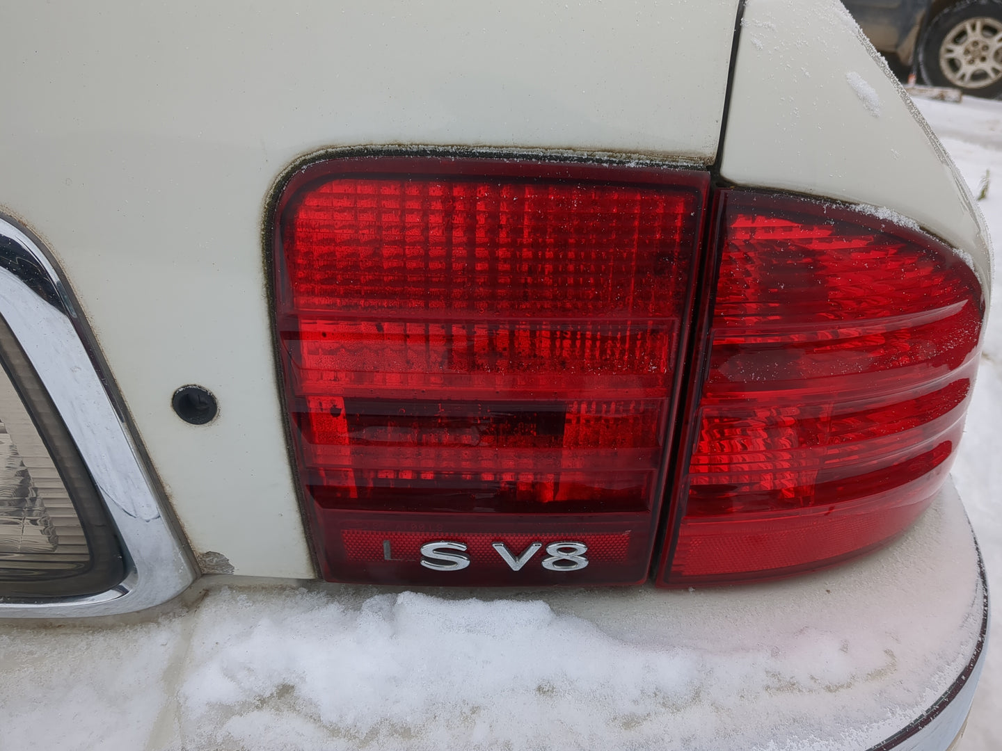 Tail Lights 2002 LINCOLN LS - Oemusedautoparts1.com