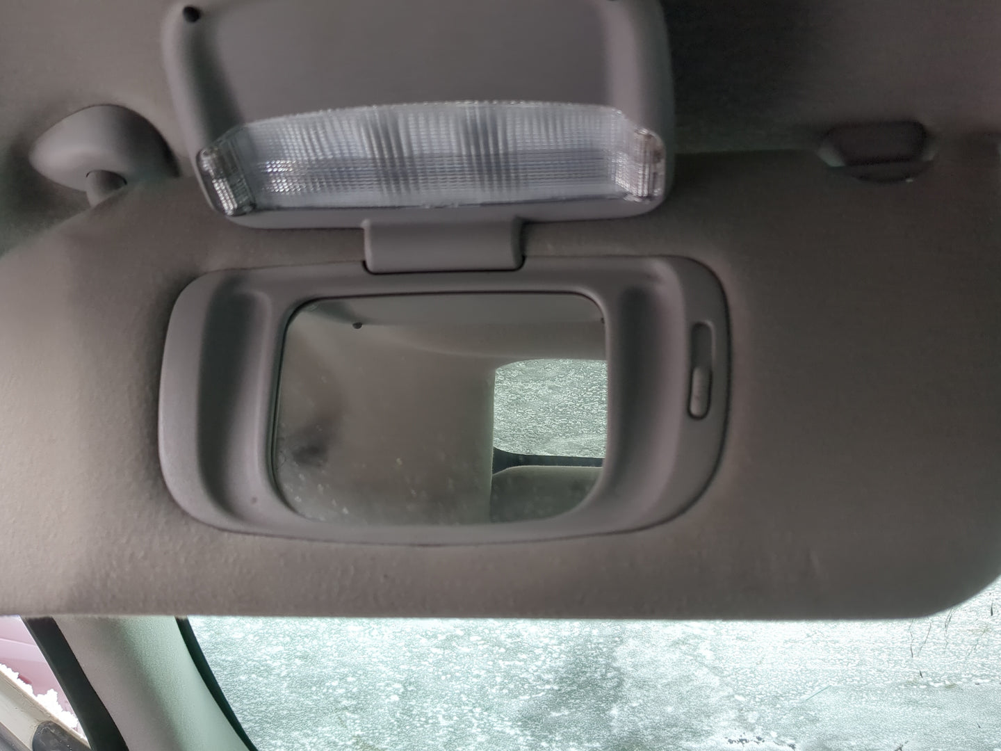 2002 Lincoln Ls Sun Visor Shade Replacement Driver Left Mirror Fits OEM Used Auto Parts - Oemusedautoparts1.com