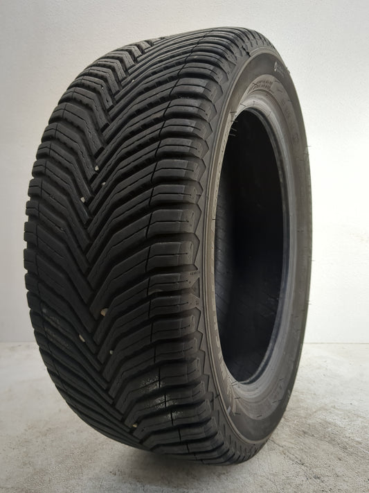 Used Tire 235/50R17 MICHELIN CROSS CLIMATE 2 96H - Tread Depth 8.5/32 - Oemusedautoparts1.com