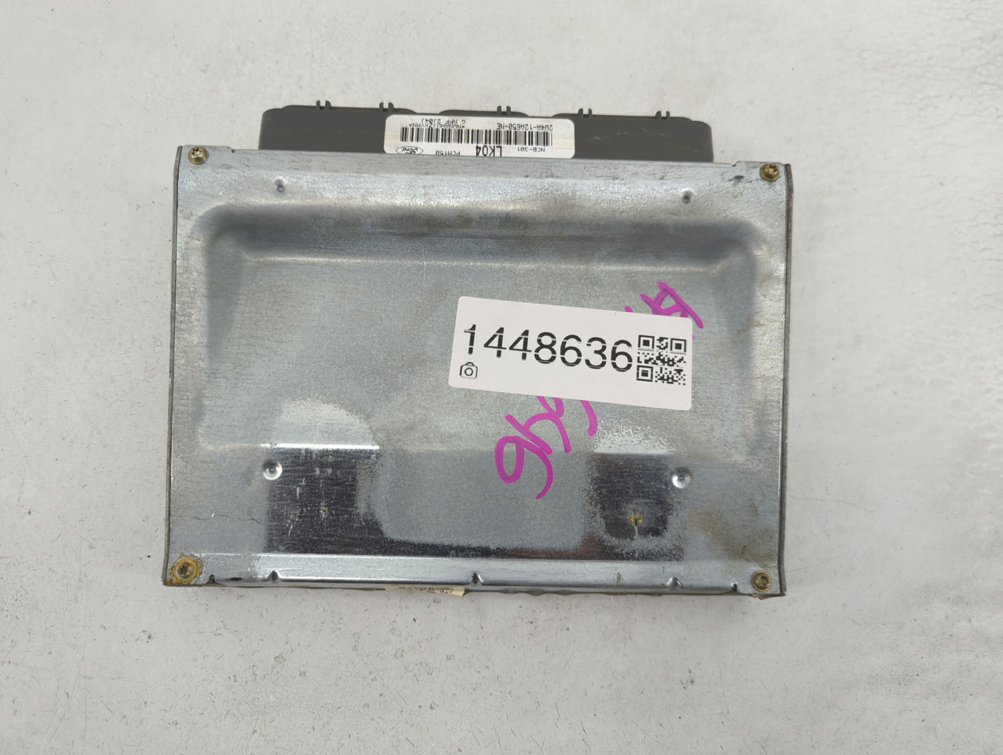 2002 Lincoln Ls PCM Engine Control Computer ECU ECM PCU OEM P/N:2W4A-12A650-NE NCB-301, PCM150 Fits OEM Used Auto Parts - Oe