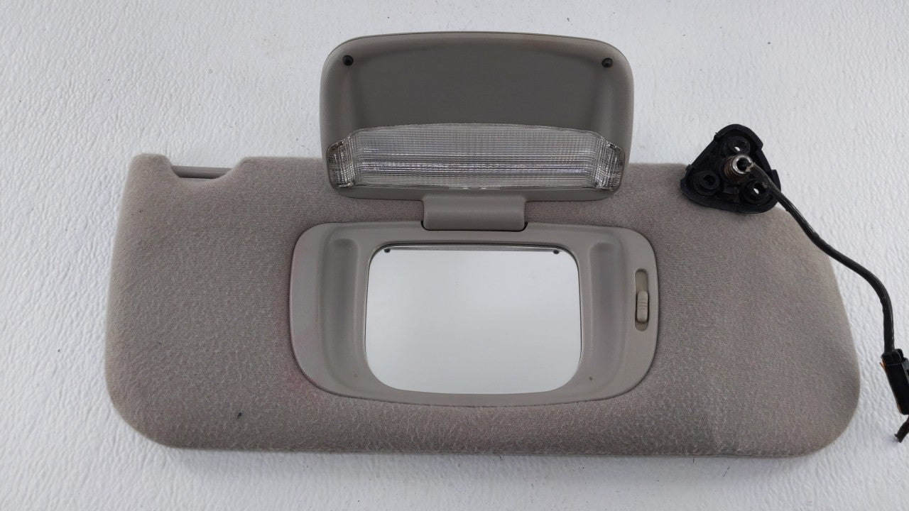 2002 Lincoln Ls Sun Visor Shade Replacement Passenger Right Mirror Fits OEM Used Auto Parts - Oemusedautoparts1.com