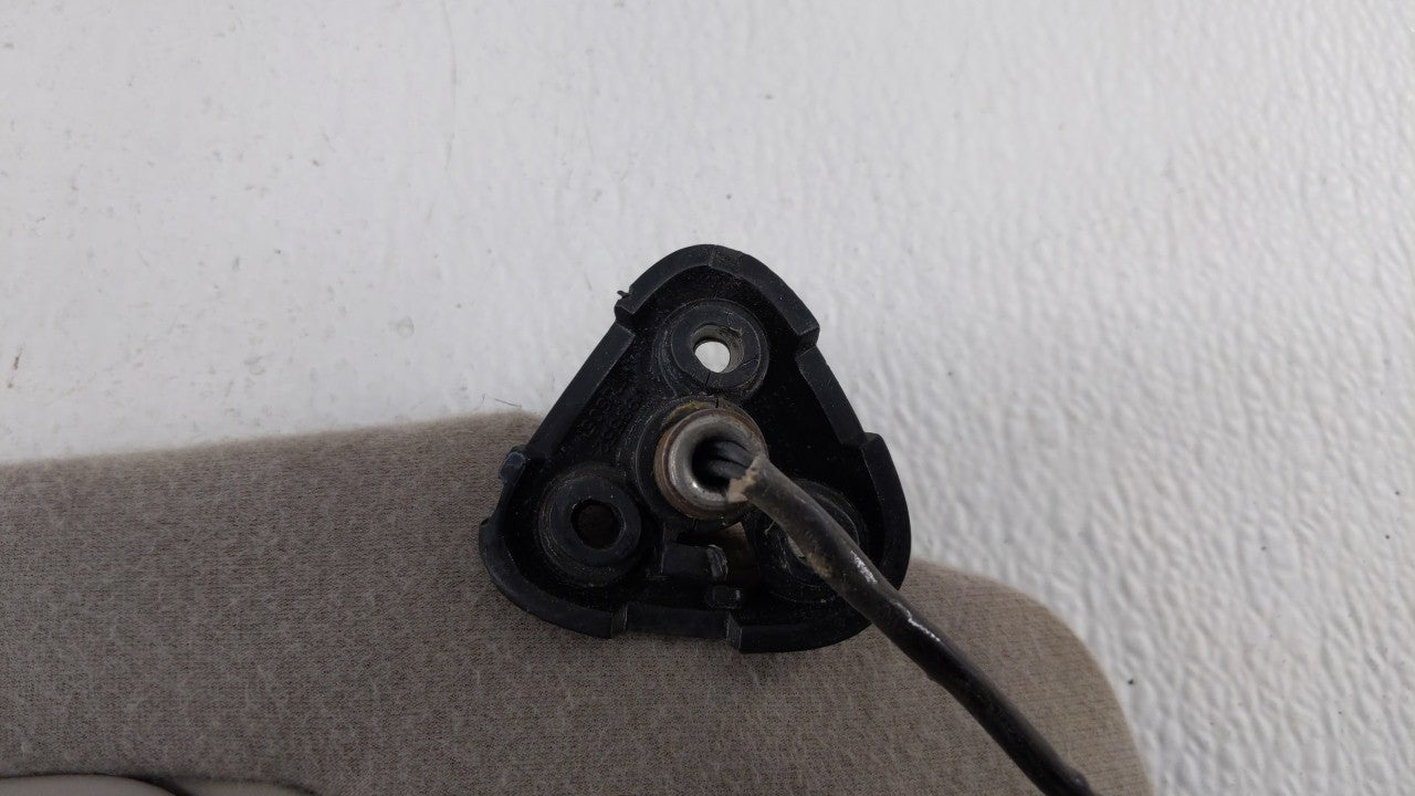 2002 Lincoln Ls Sun Visor Shade Replacement Passenger Right Mirror Fits OEM Used Auto Parts - Oemusedautoparts1.com