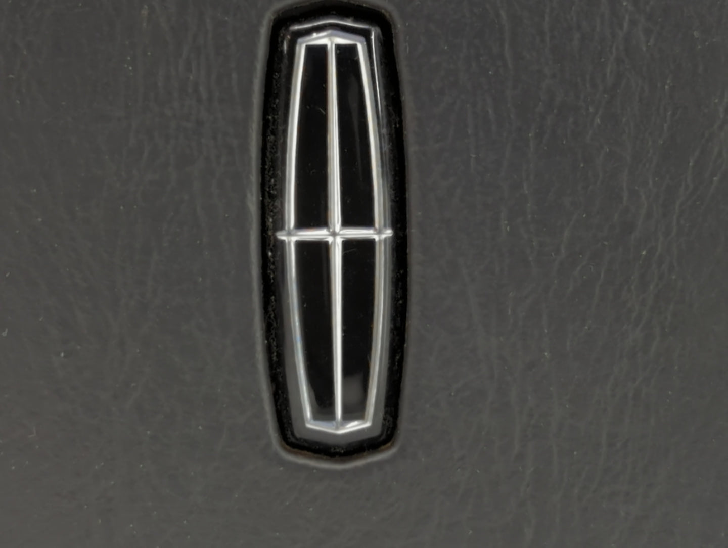 2002 Lincoln Ls Air Bag Driver Left Steering Wheel Mounted - Oemusedautoparts1.com