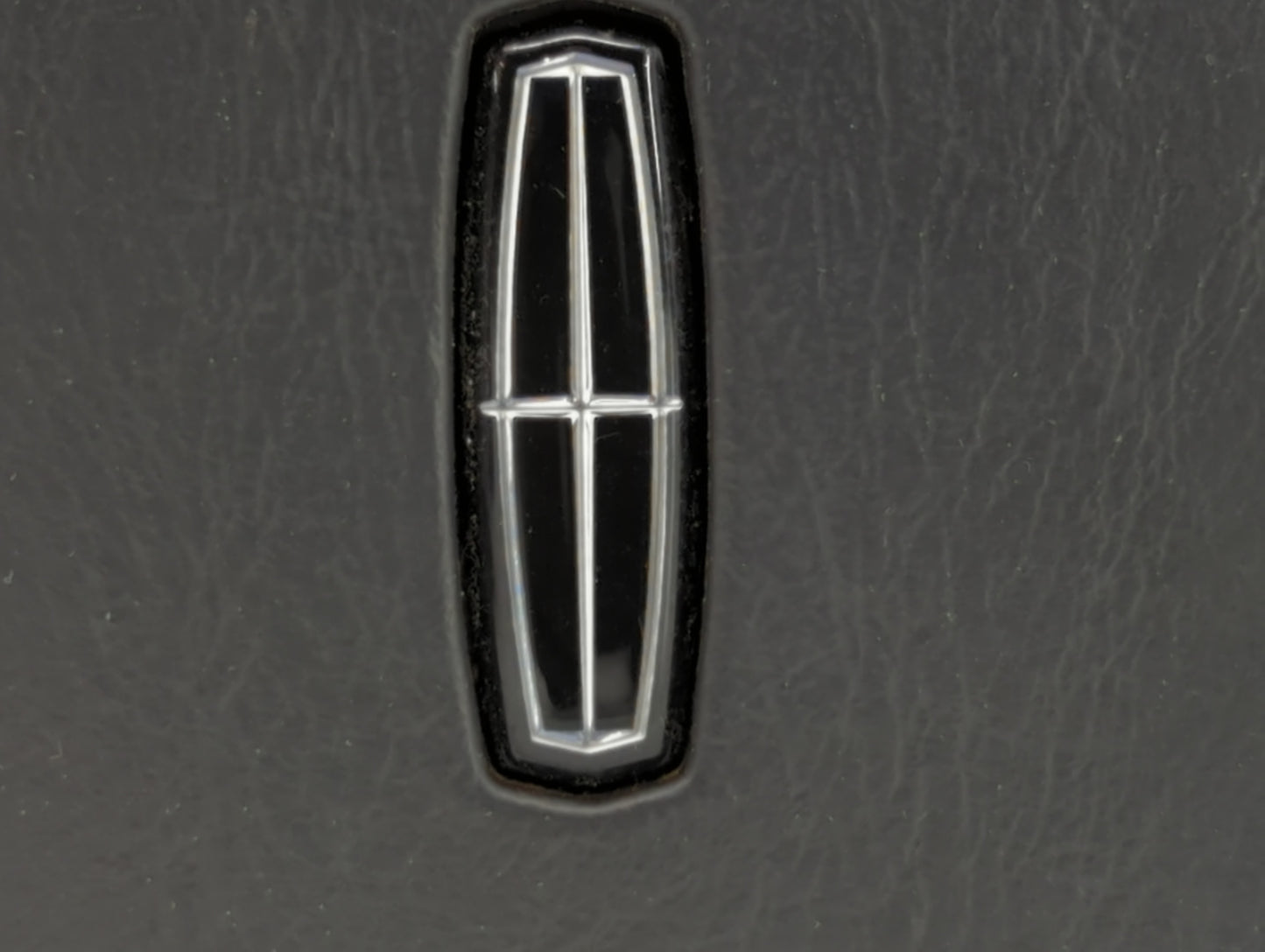 2002 Lincoln Ls Air Bag Driver Left Steering Wheel Mounted - Oemusedautoparts1.com