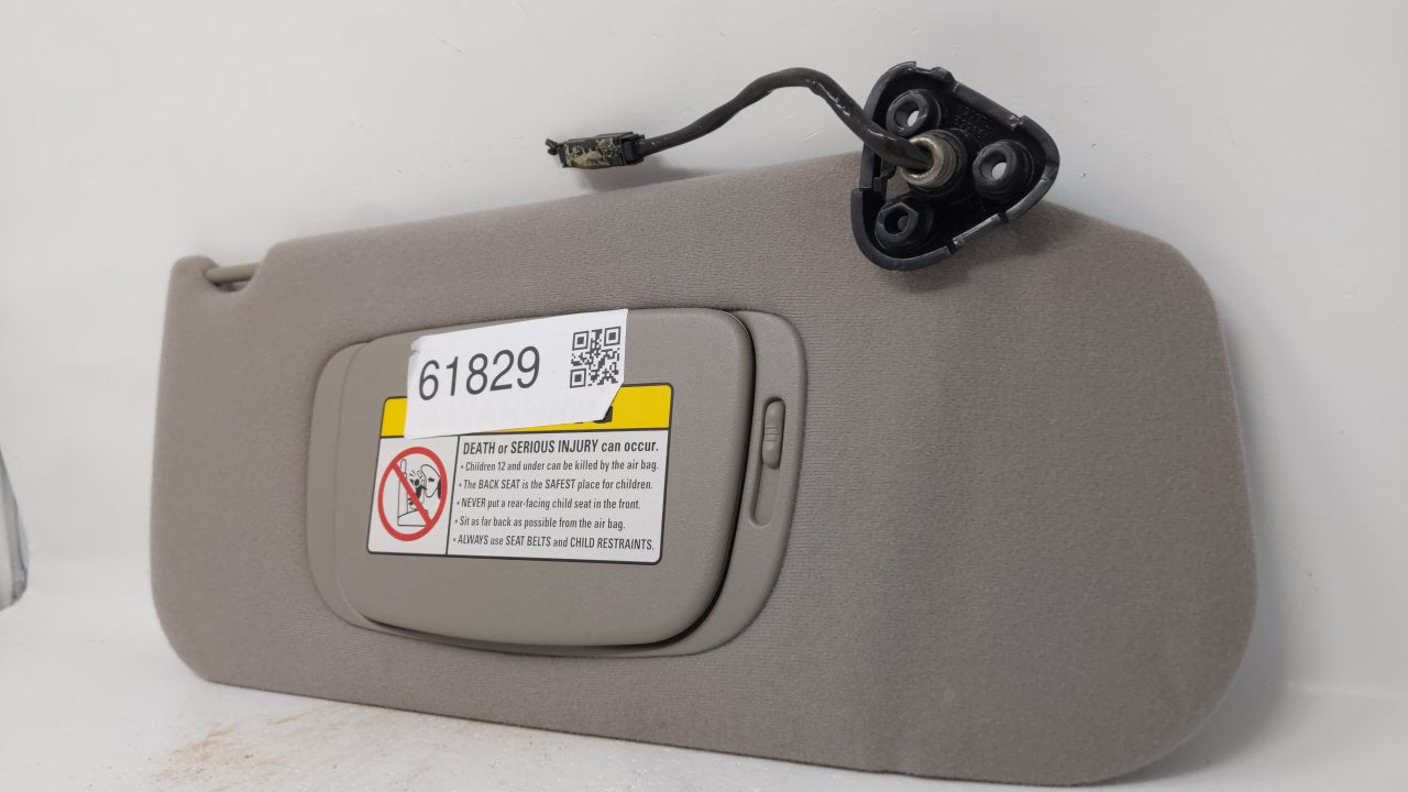 2002 Lincoln Ls Sun Visor Shade Replacement Passenger Right Mirror Fits Fits 2000 OEM Used Auto Parts - Oemusedautoparts1.co