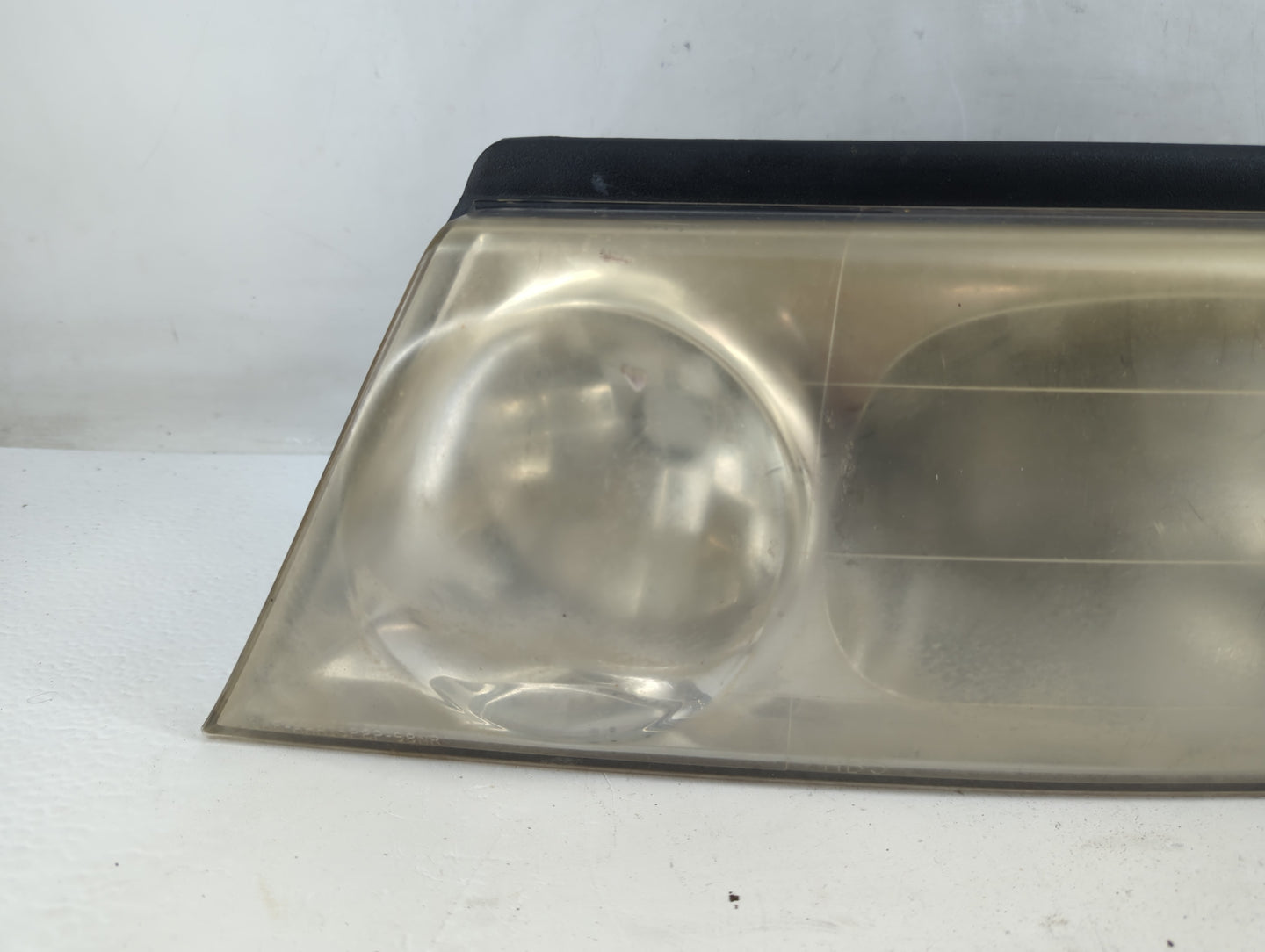 1998 Lincoln Navigator Passenger Right Oem Head Light Headlight Lamp - Oemusedautoparts1.com