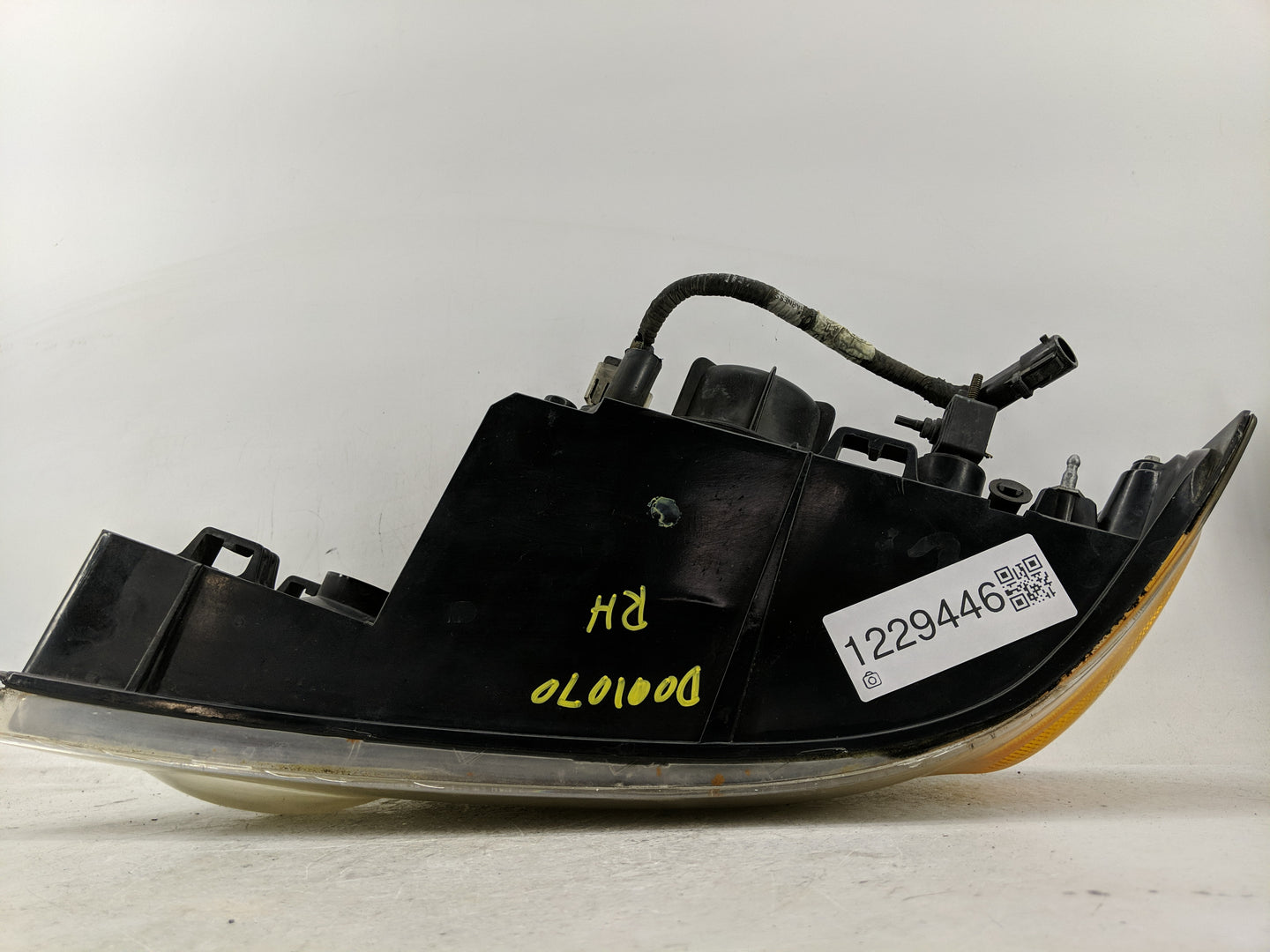 1998 Lincoln Navigator Passenger Right Oem Head Light Headlight Lamp - Oemusedautoparts1.com