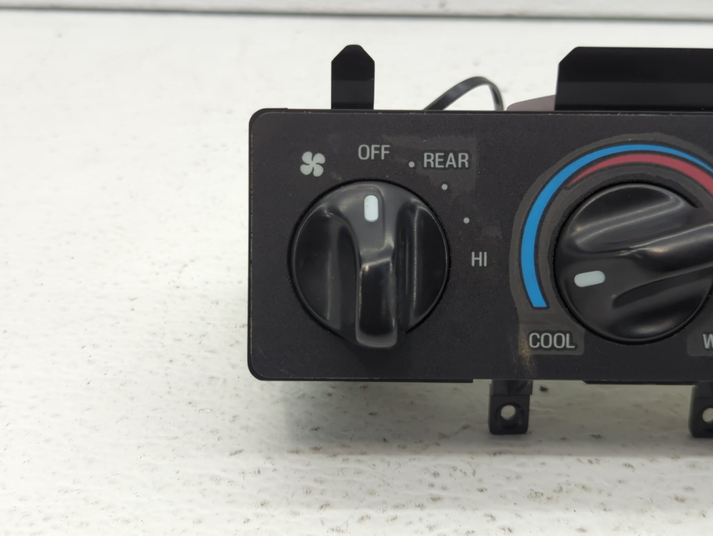 2002 Lincoln Navigator Climate Control Module Temperature AC/Heater Replacement P/N:XL1H19E764AA Fits OEM Used Auto Parts - 