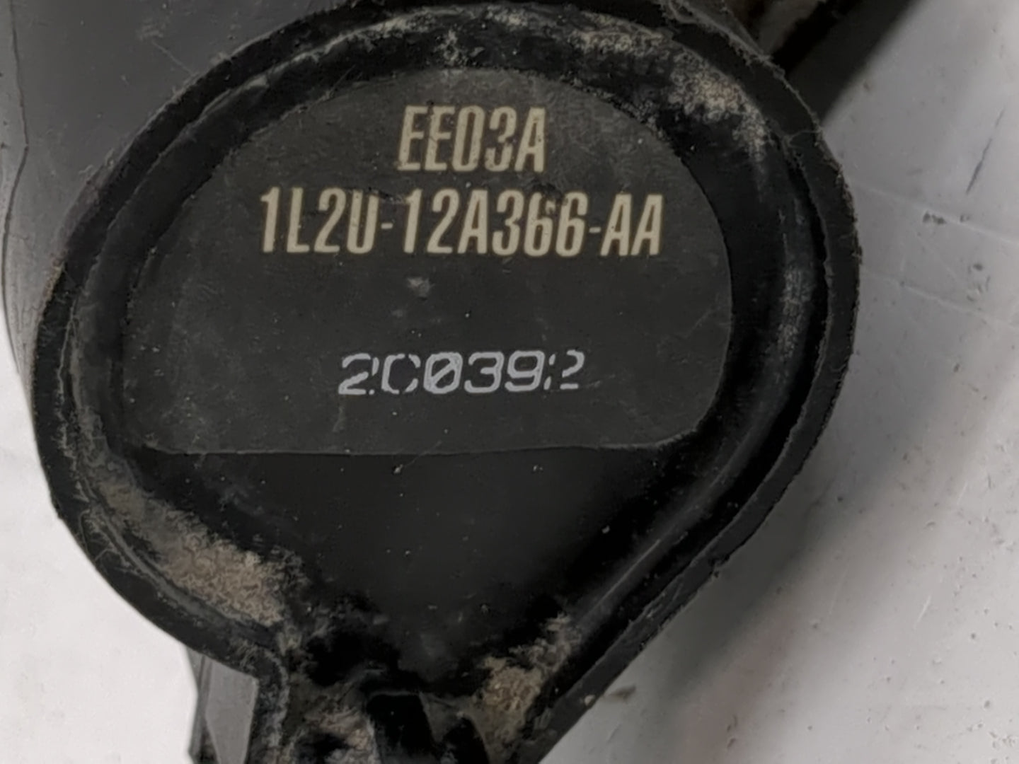 2001-2011 Lincoln Town Car Ignition Coil Igniter Pack - Oemusedautoparts1.com