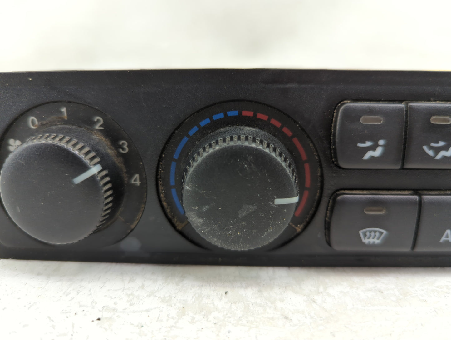 2002 Mazda 626 Climate Control Module Temperature AC/Heater Replacement Fits OEM Used Auto Parts - Oemusedautoparts1.com