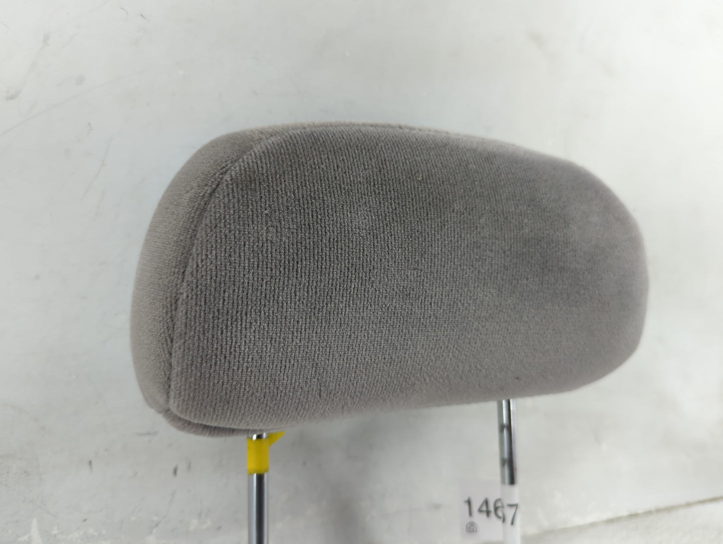 2000-2002 Mazda 626 Headrest Head Rest Front Driver Seat Grey - Oemusedautoparts1.com