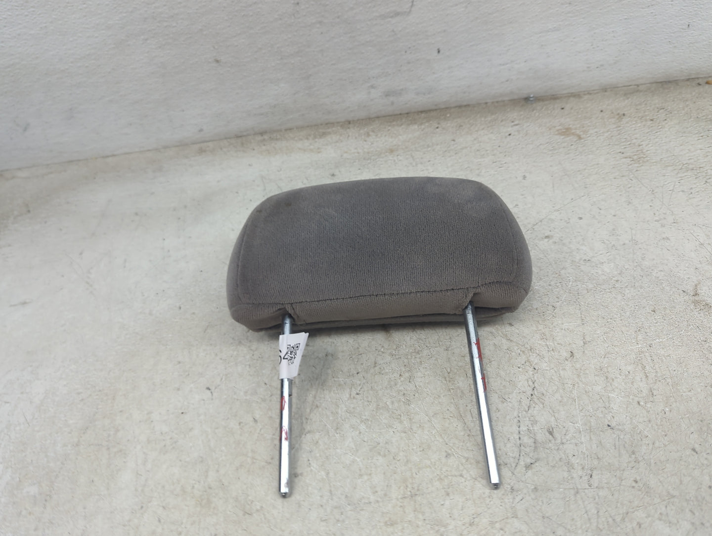2002 Mazda 626 Headrest Head Rest Rear Seat Fits OEM Used Auto Parts - Oemusedautoparts1.com