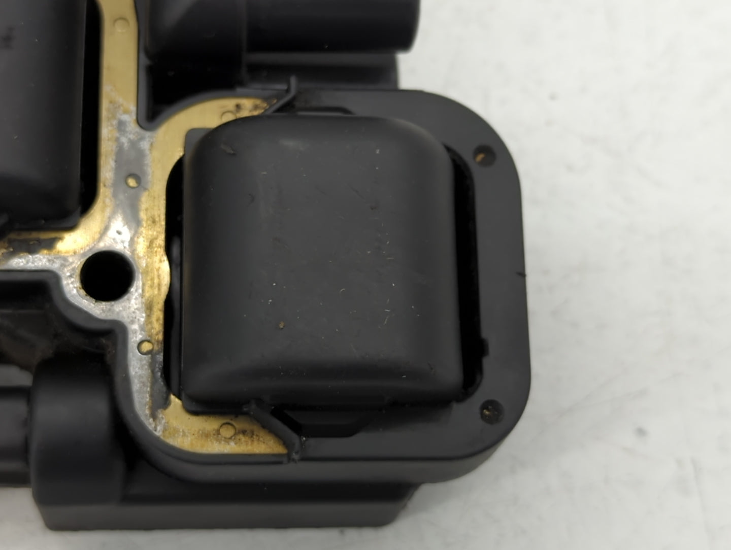 2002 Mercedes-benz B200 Ignition Coil Igniter Pack - Oemusedautoparts1.com