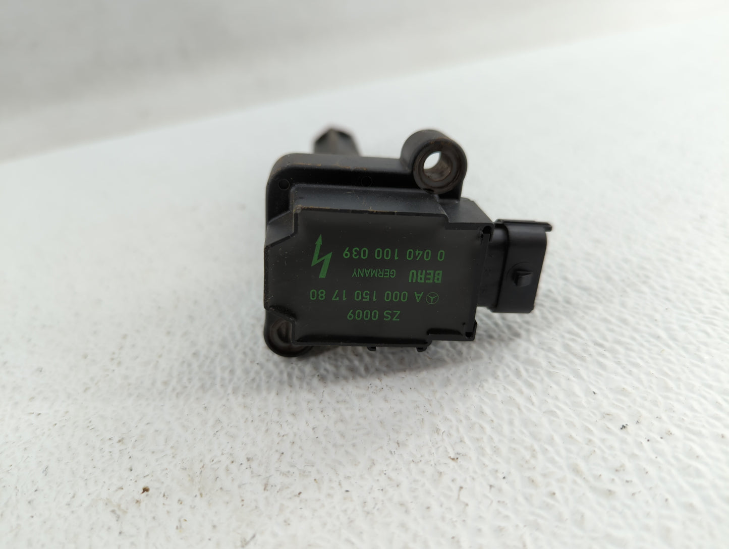 2002-2002 Mercedes-benz C230 Ignition Coil Igniter Pack - Oemusedautoparts1.com