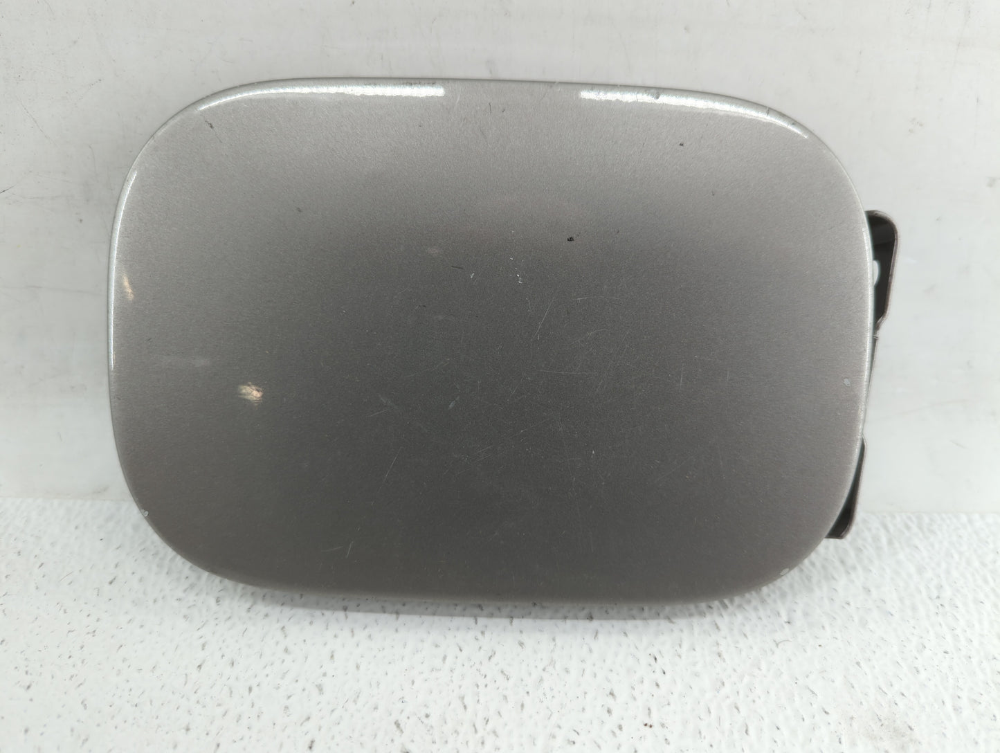 2002 Mercedes-benz C230 Fuel Tank Door Lid Gas Tank Granite Gray Metallic - Oemusedautoparts1.com