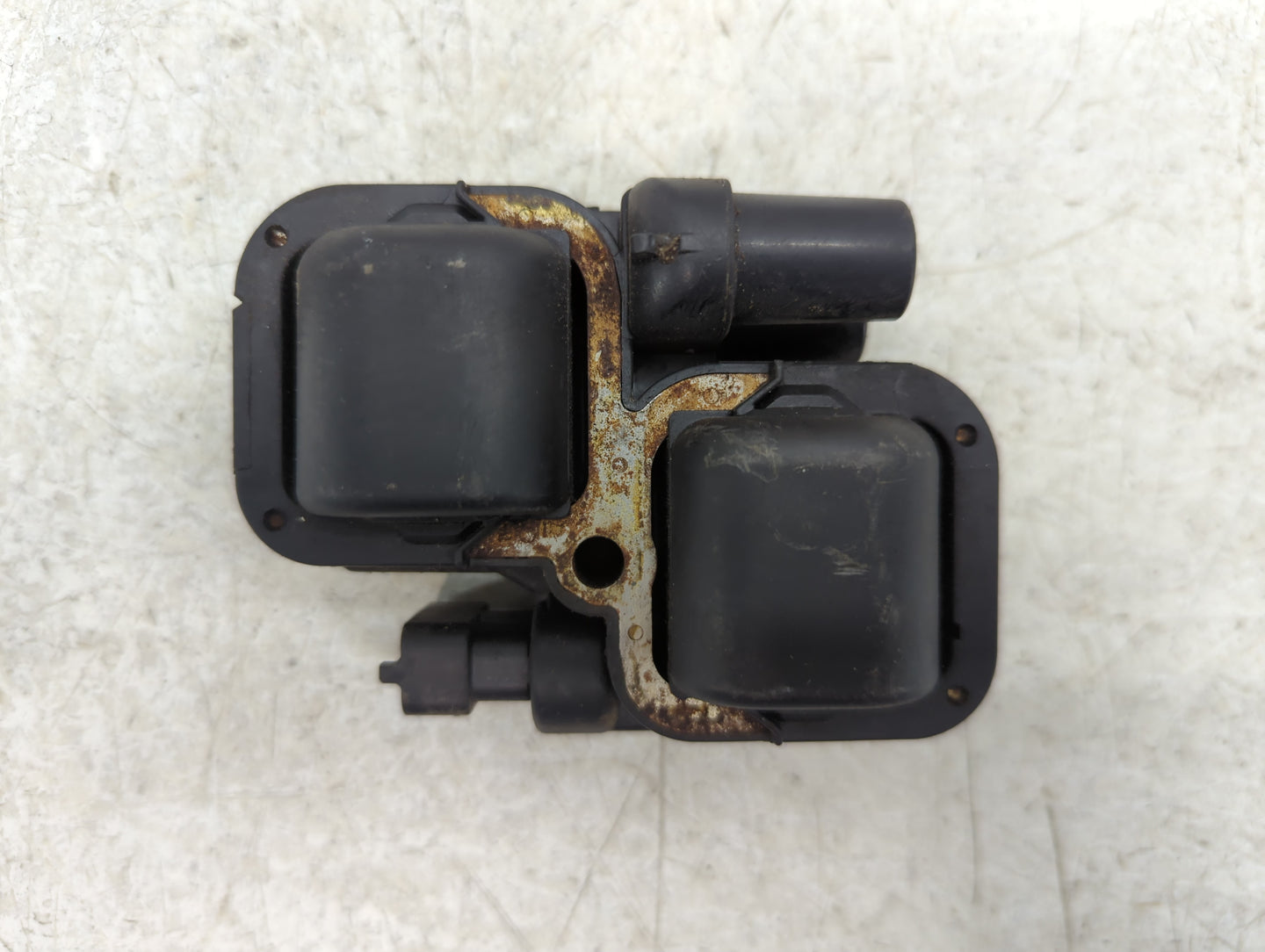 2001-2005 Mercedes-benz C240 Ignition Coil Igniter Pack - Oemusedautoparts1.com