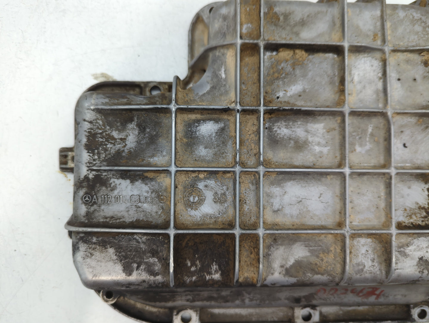 2001-2005 Mercedes-Benz C240 Engine Oil Pan P/N:A 112 014 06 03 Fits Fits 2001 2002 2003 2004 2005 OEM Used Auto Parts - Oem
