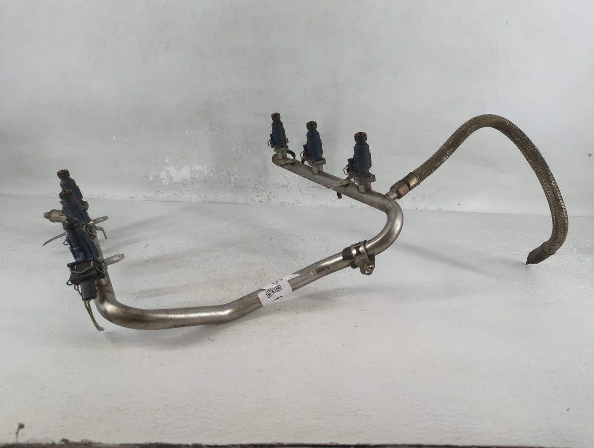 2002 Mercedes-benz C240 FUEL WITH RAIL INJECTORS - Oemusedautoparts1.com
