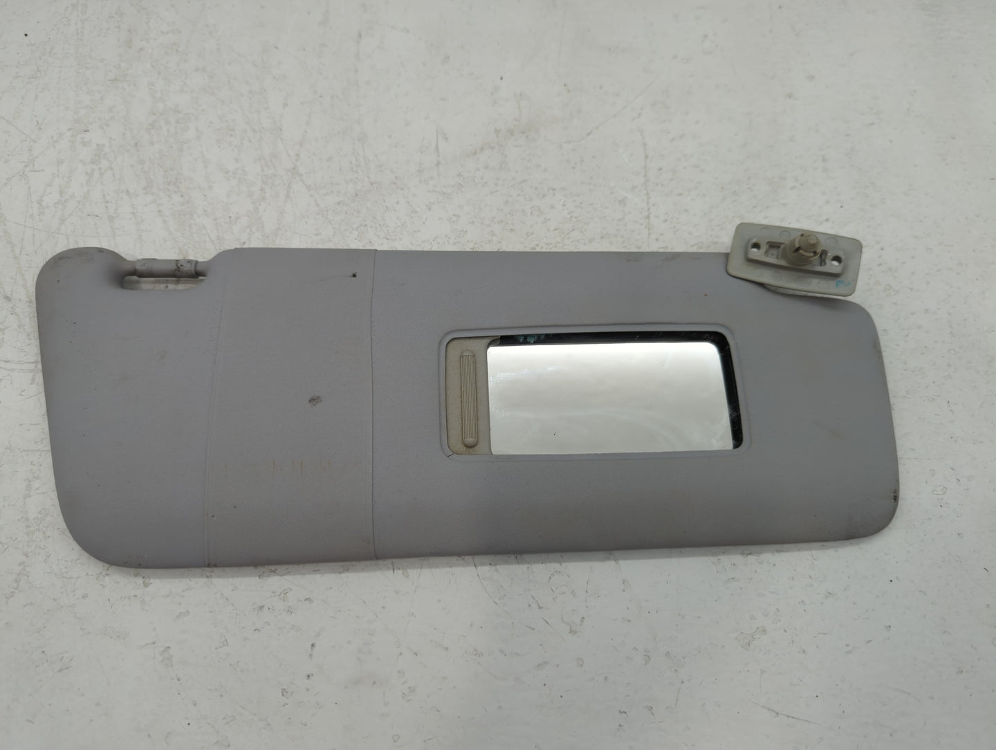2000-2002 Mercedes-Benz Clk430 Sun Visor Shade Replacement Passenger Right Mirror Fits Fits 2000 2001 2002 OEM Used Auto Par