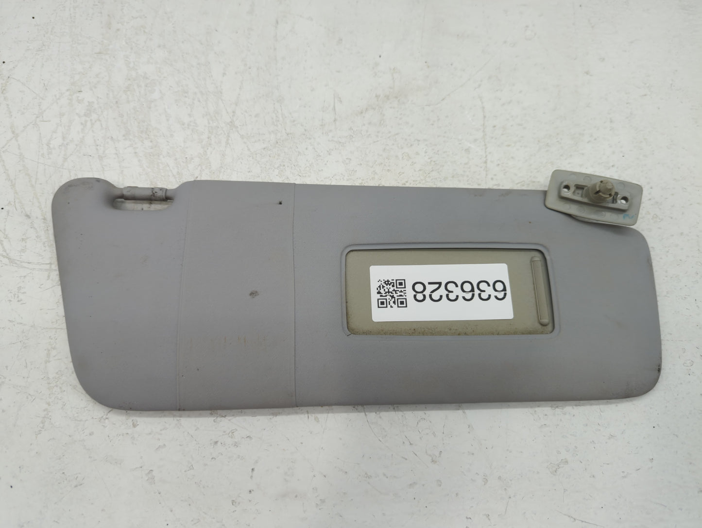 2000-2002 Mercedes-Benz Clk430 Sun Visor Shade Replacement Passenger Right Mirror Fits Fits 2000 2001 2002 OEM Used Auto Par