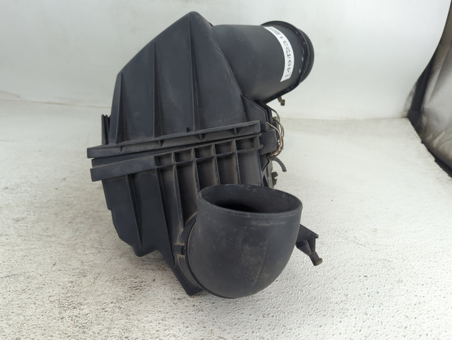 Mercedes-benz E-class Air Cleaner Intake-duct Hose Tube - Oemusedautoparts1.com
