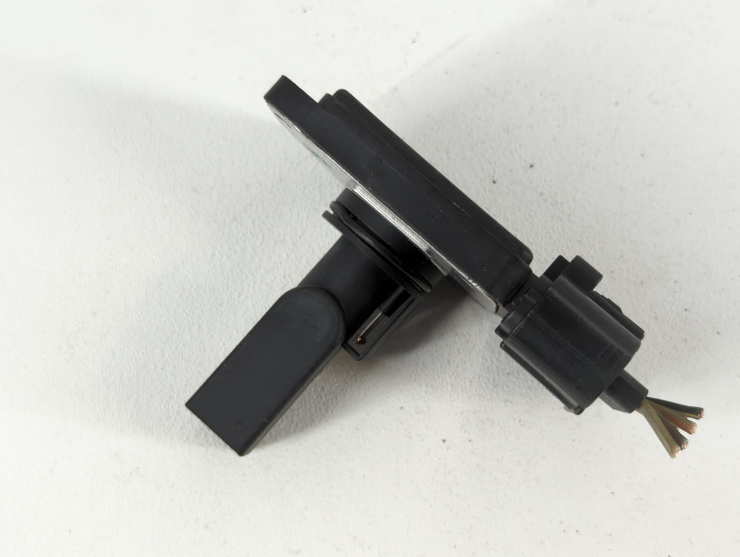 Mercedes-benz E250 Mass Air Flow Meter Maf - Oemusedautoparts1.com