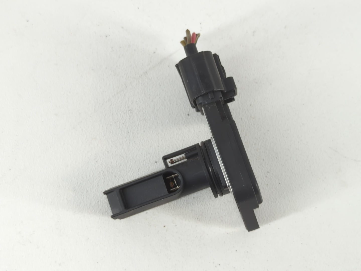 Mercedes-benz E250 Mass Air Flow Meter Maf - Oemusedautoparts1.com
